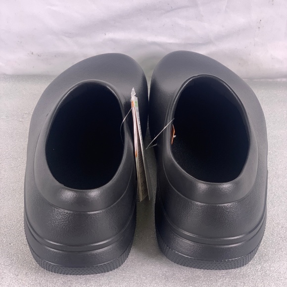 Unisex Crocs On The Clock Work Slip On Black Clogs - Picture 4 of 6